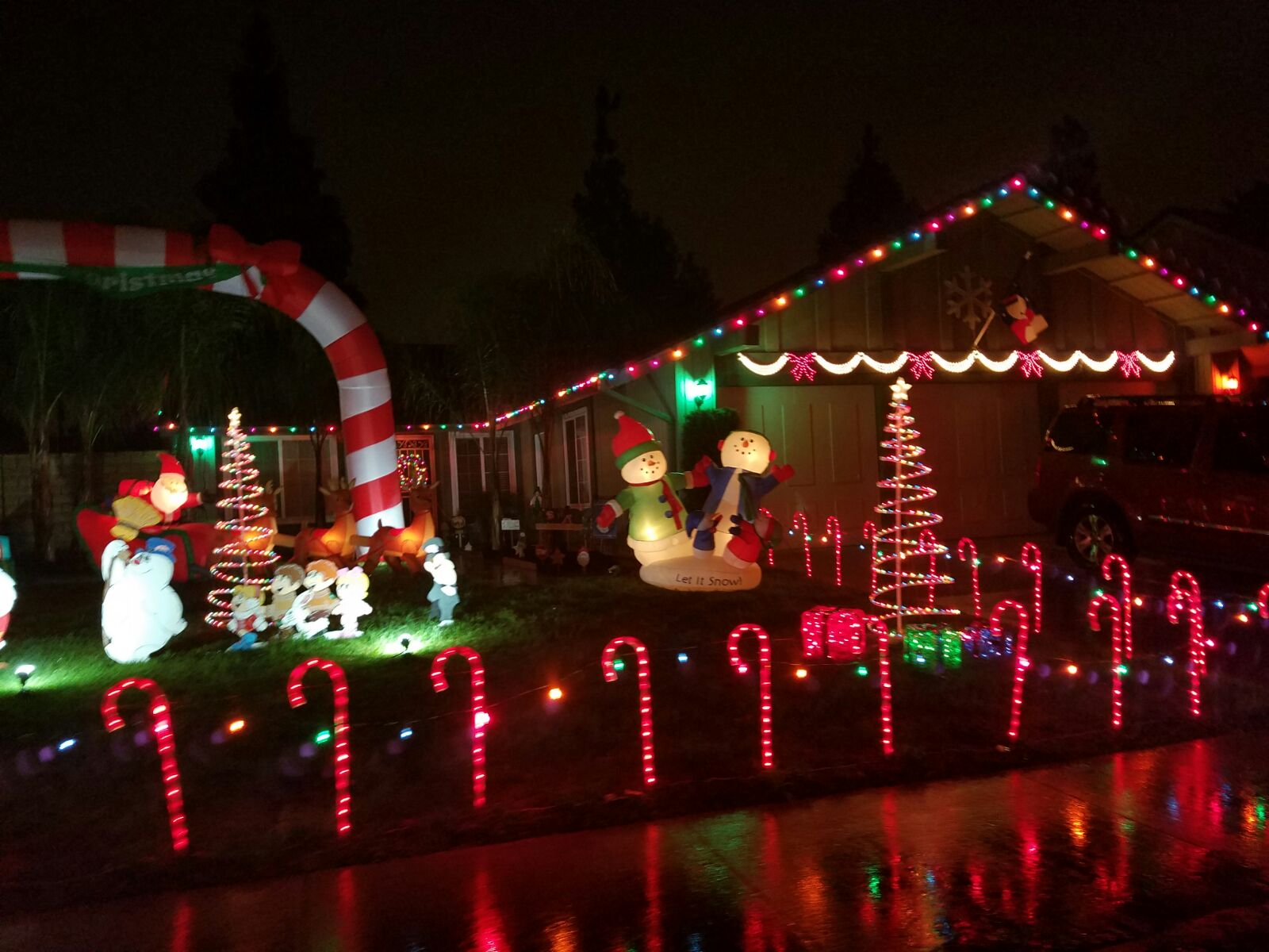 Christmas Lights in Camarillo